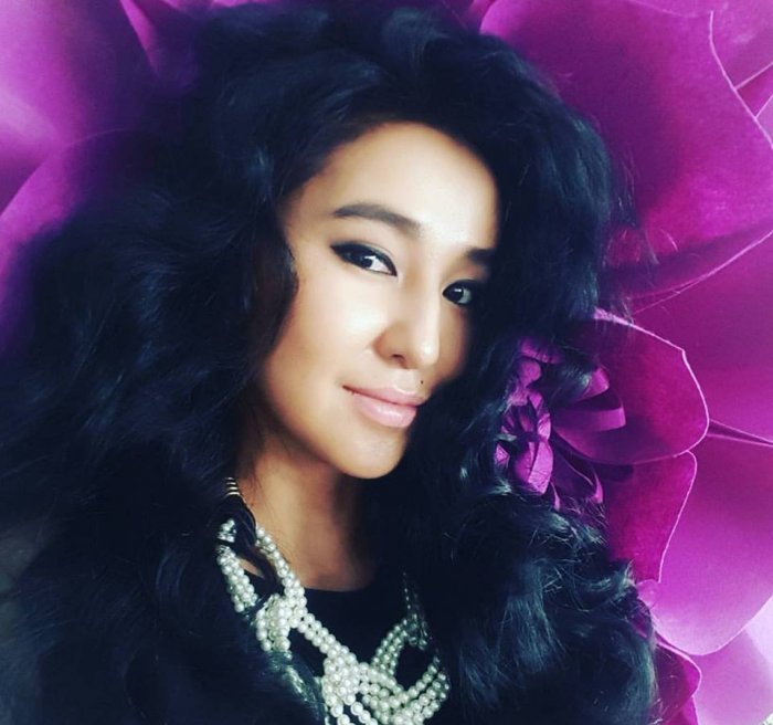 Г.Ганбаяр “хөөрхөн Аняд гэрлэх санал тавьсан уу”